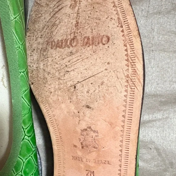 Franco Sarto Vibrant Green Croc-Embossed Flats - Picture 3 of 4